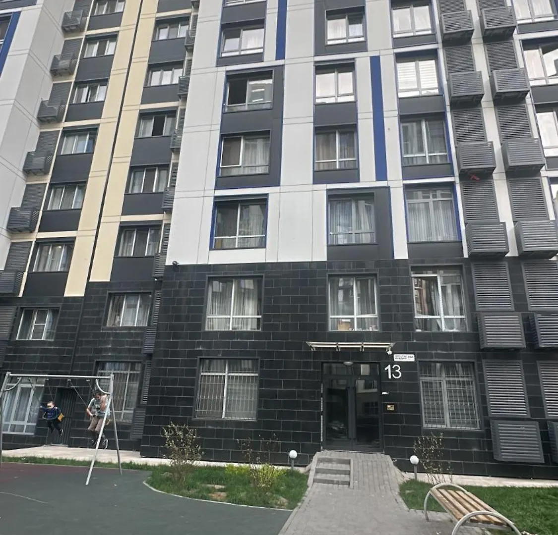 Raiymbek 13 & Drinking Water As A Gift Apartment Almaty