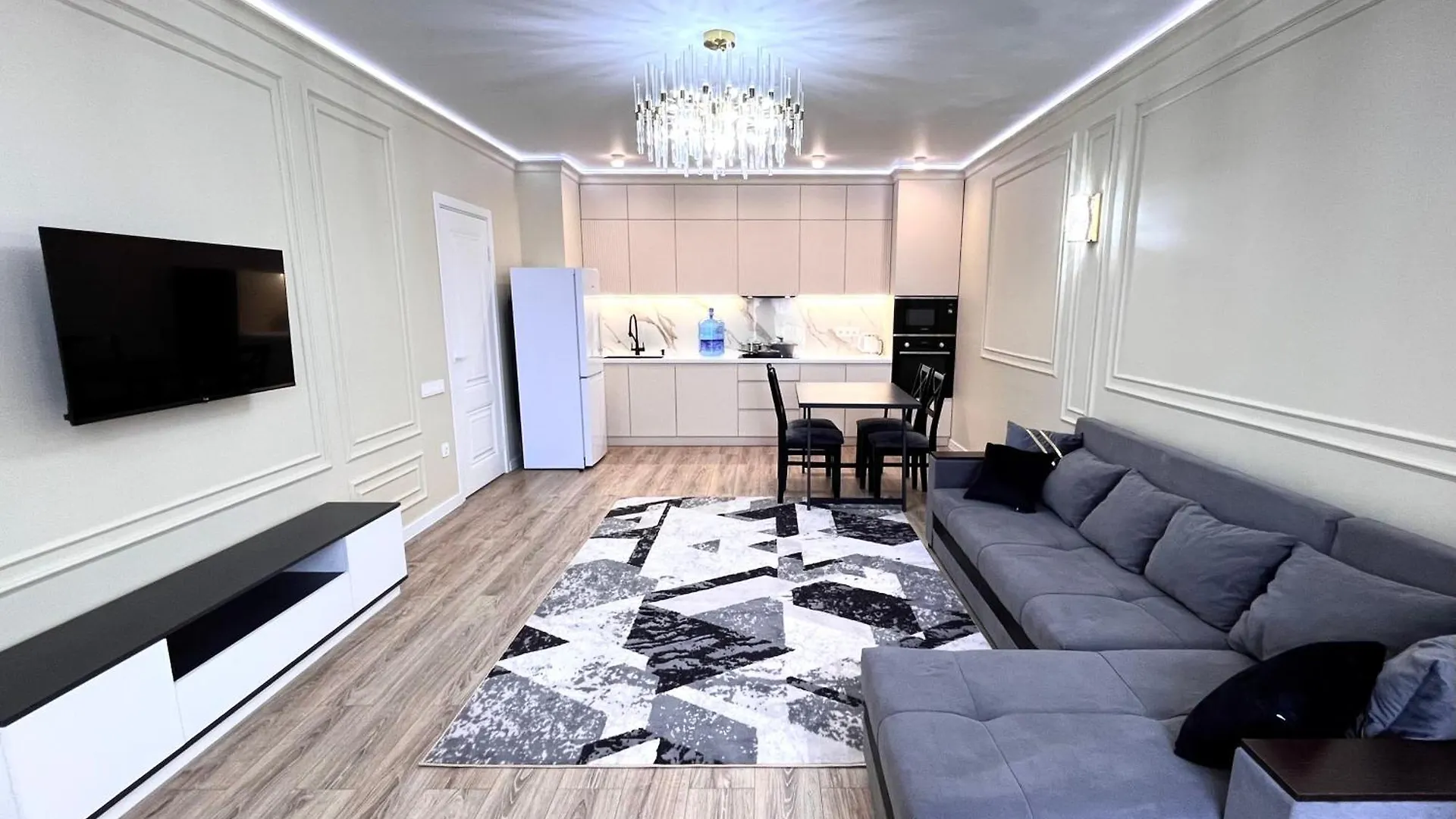 Raiymbek 13 & Drinking Water As A Gift Apartment Almaty 0*,  Kazakhstan